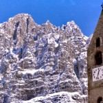 Il campanile di Sambuco e il monte Bersaio